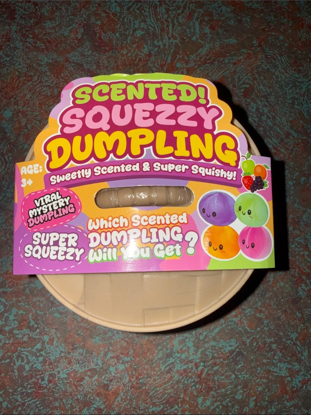 Scented Squeezy Dumpling - Pink/Bright Green Assorted
